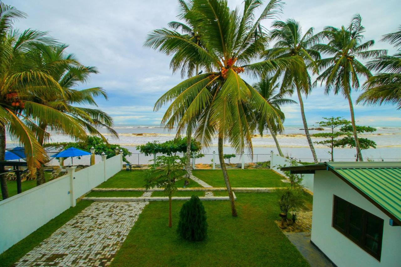 Onaro Beach View Matara Kültér fotó