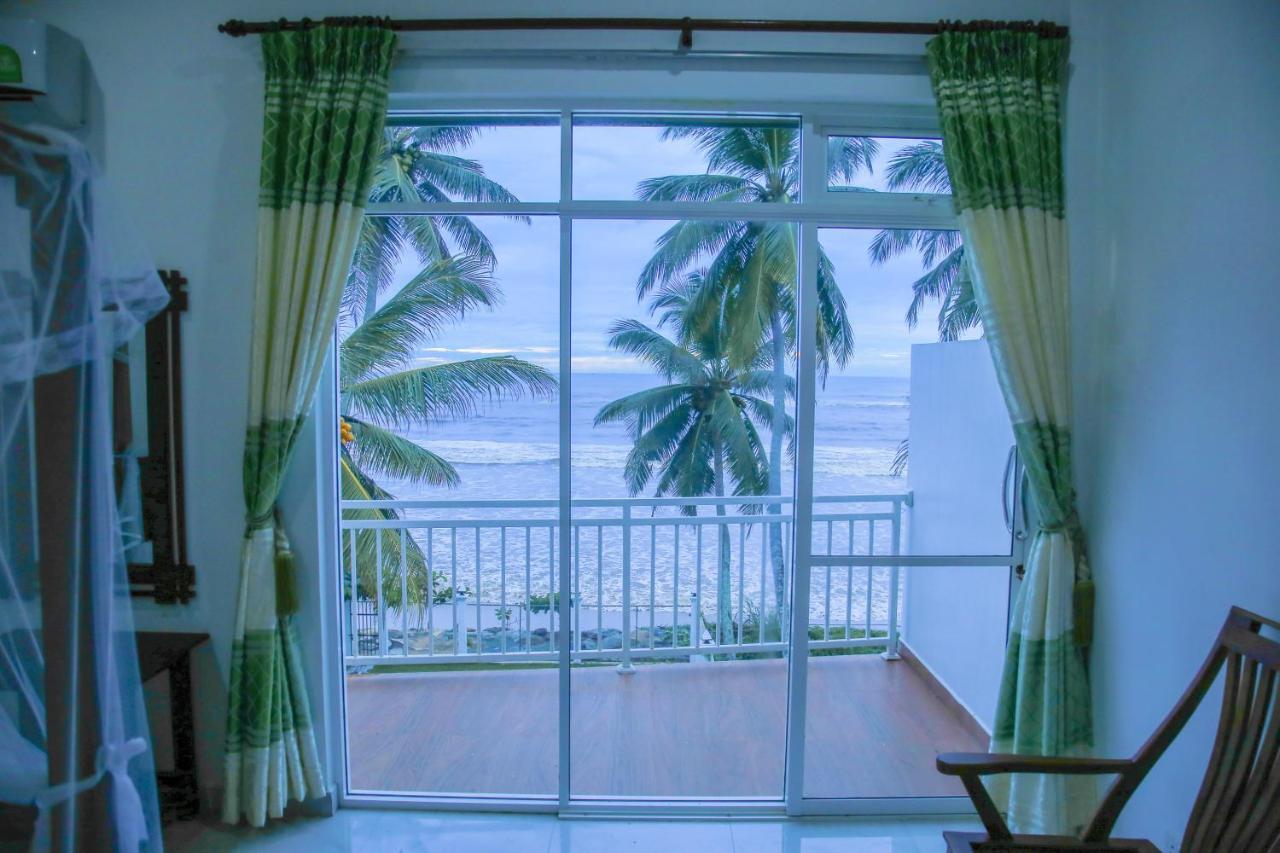Onaro Beach View Matara Kültér fotó