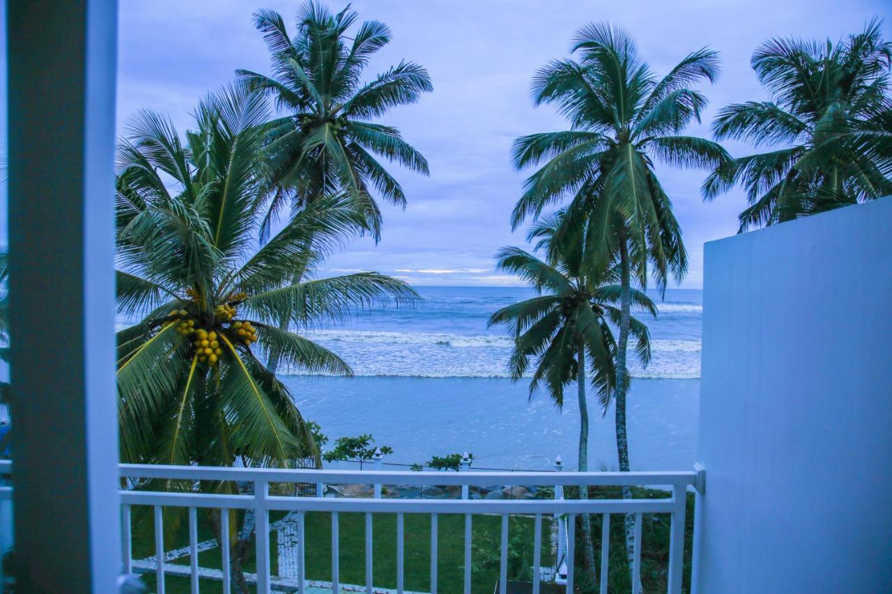 Onaro Beach View Matara Kültér fotó
