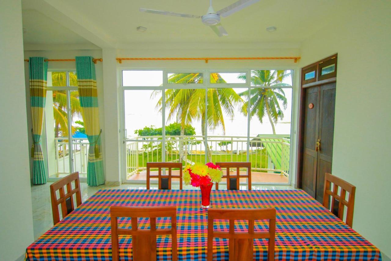 Onaro Beach View Matara Kültér fotó